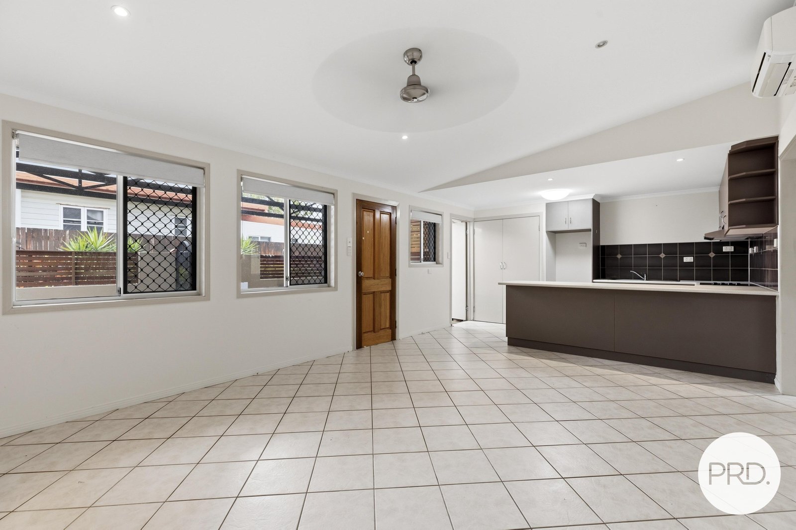 1/11 Pirie Street SOUTH MACKAY 5