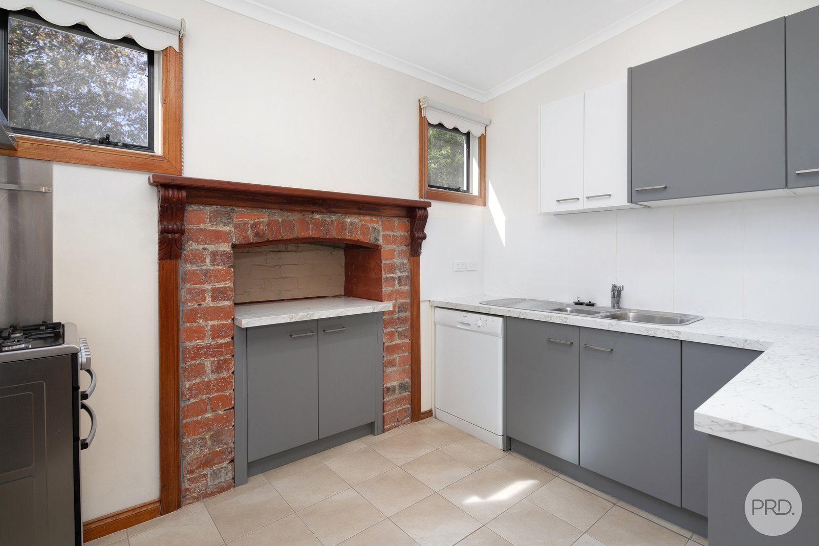 111 Pleasant Street South BALLARAT CENTRAL 9
