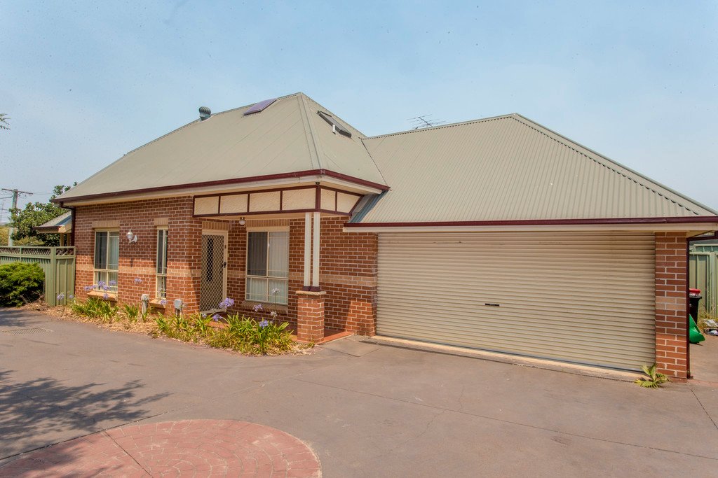 1/11 Reddan Avenue,  PENRITH 1
