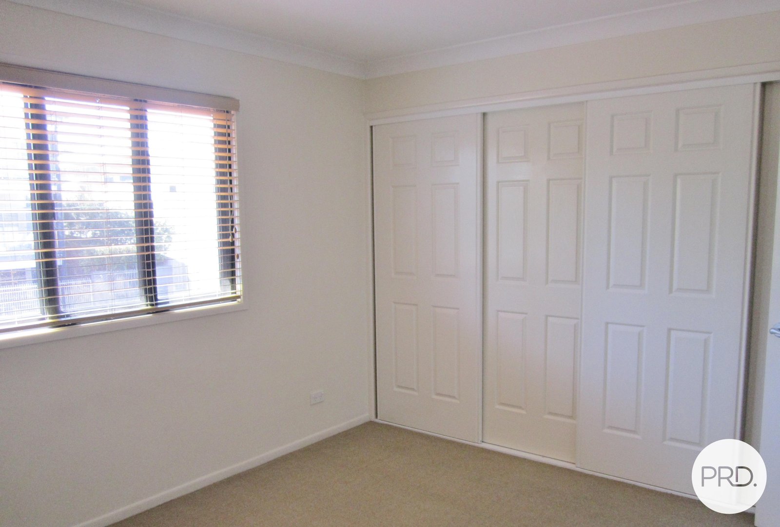 1/11 Renwick Street ALBION 5