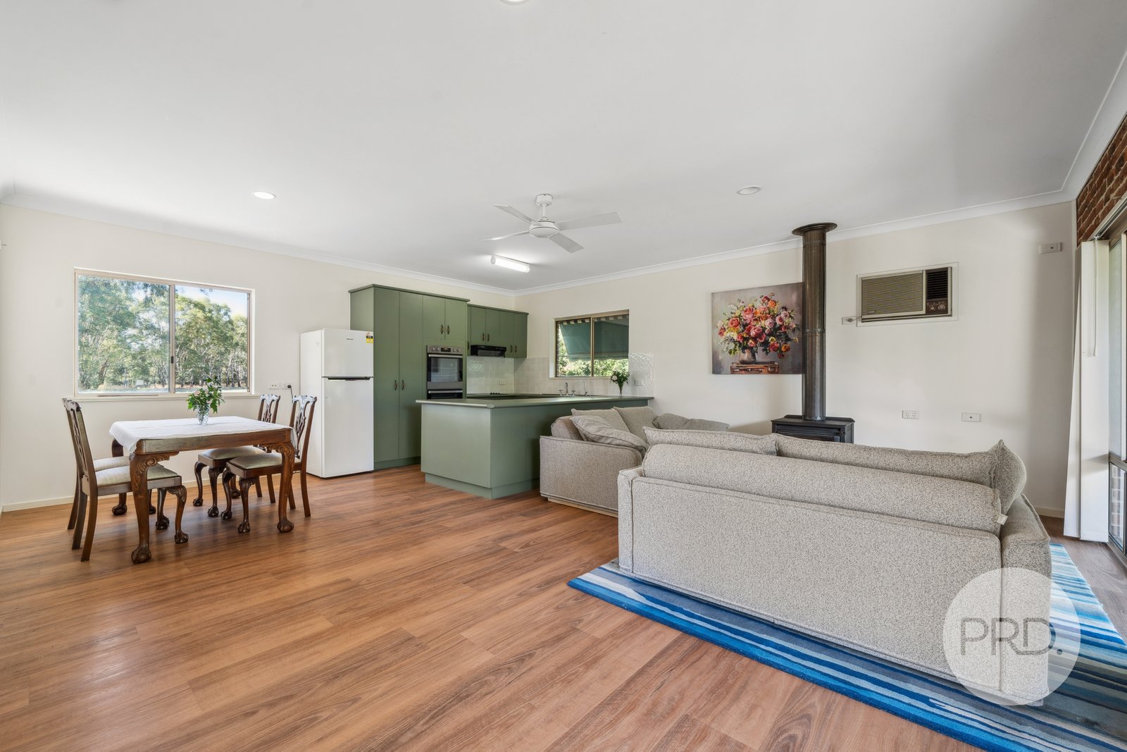 111 River Road WAGGA WAGGA 25