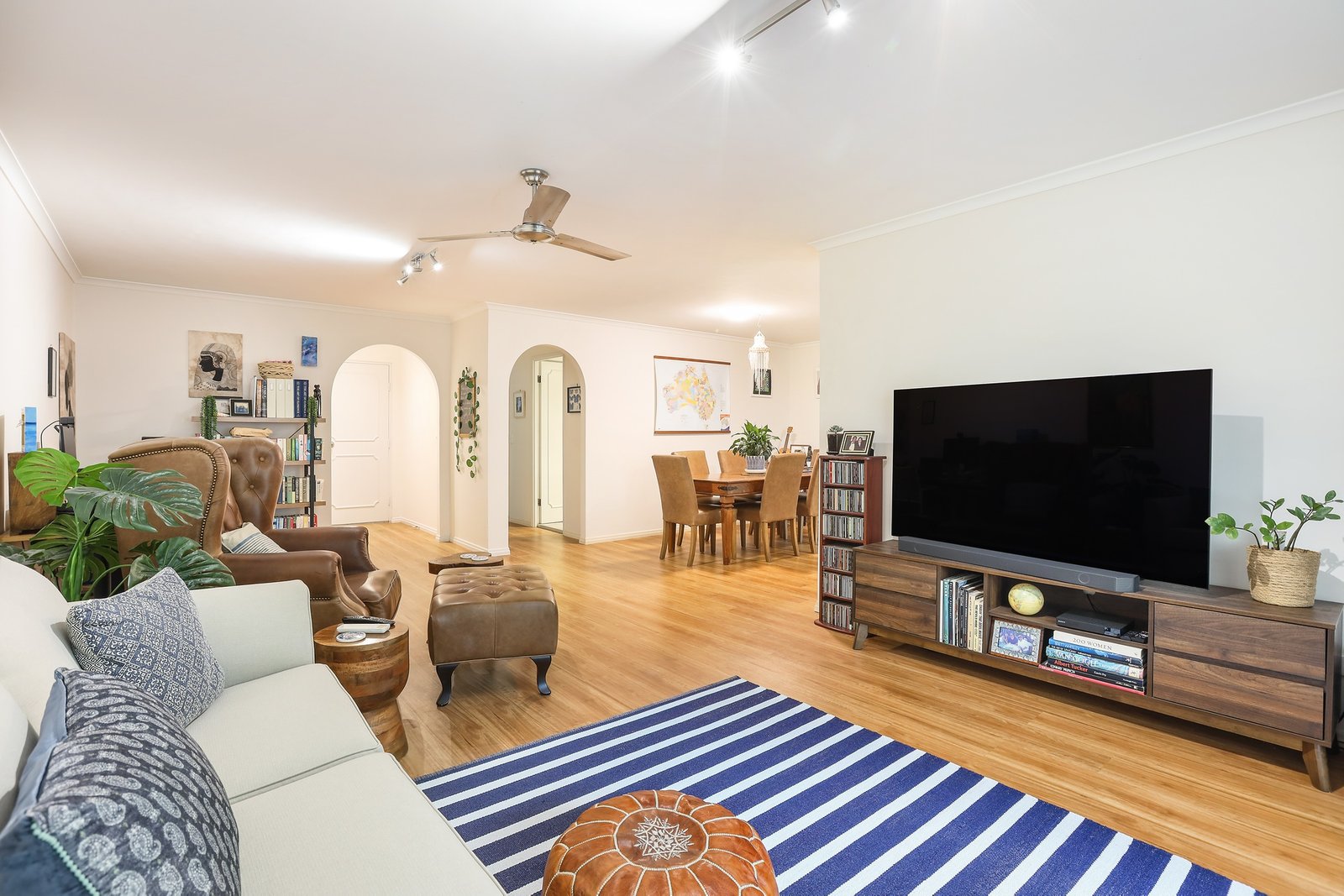 1/11 Riverview Parade SURFERS PARADISE 4