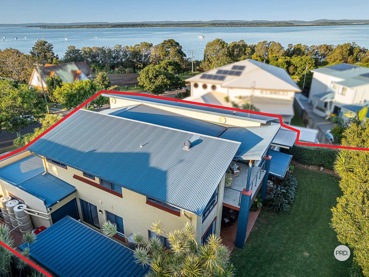 111 SCHOOL OF ARTS Road REDLAND BAY 2