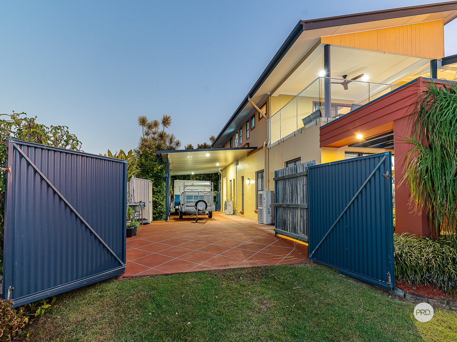 111 SCHOOL OF ARTS Road REDLAND BAY 5