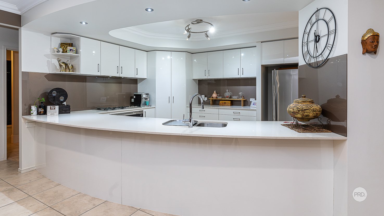 111 SCHOOL OF ARTS Road REDLAND BAY 17