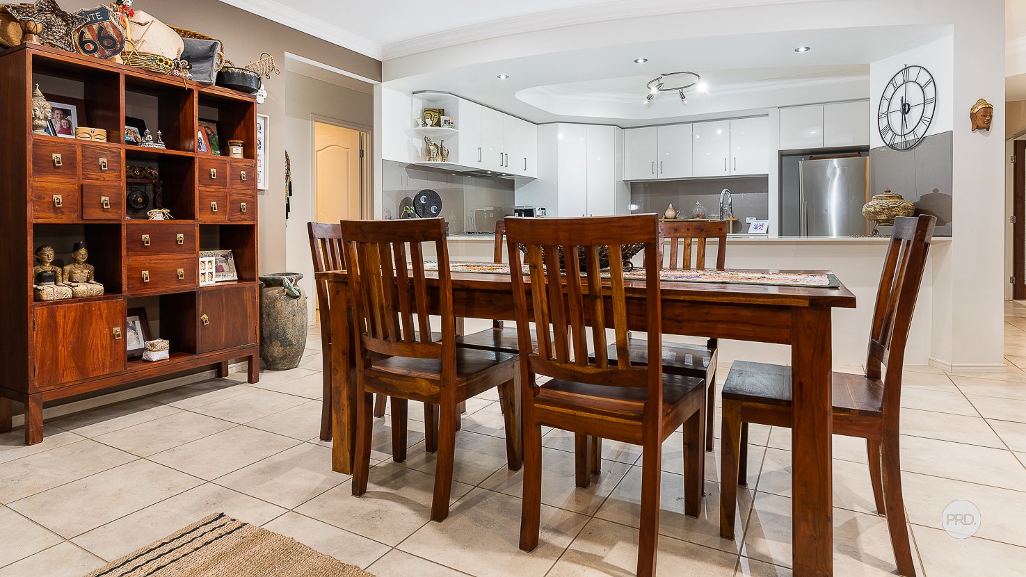 111 SCHOOL OF ARTS Road REDLAND BAY 19