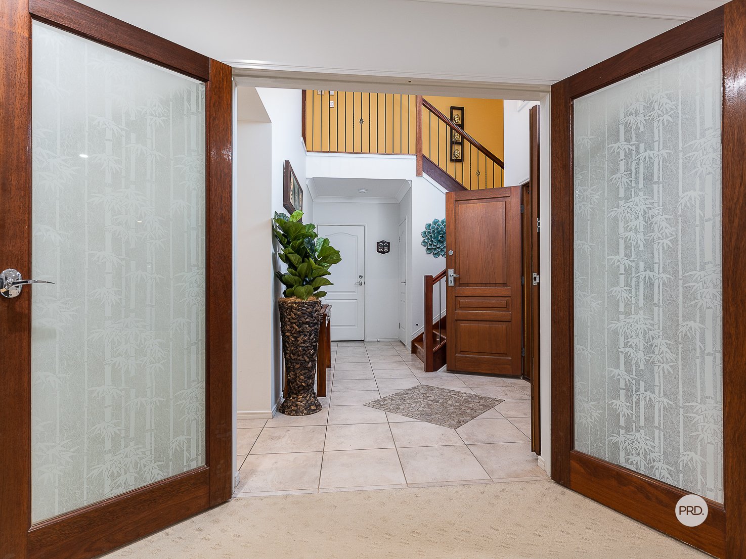 111 SCHOOL OF ARTS Road REDLAND BAY 20