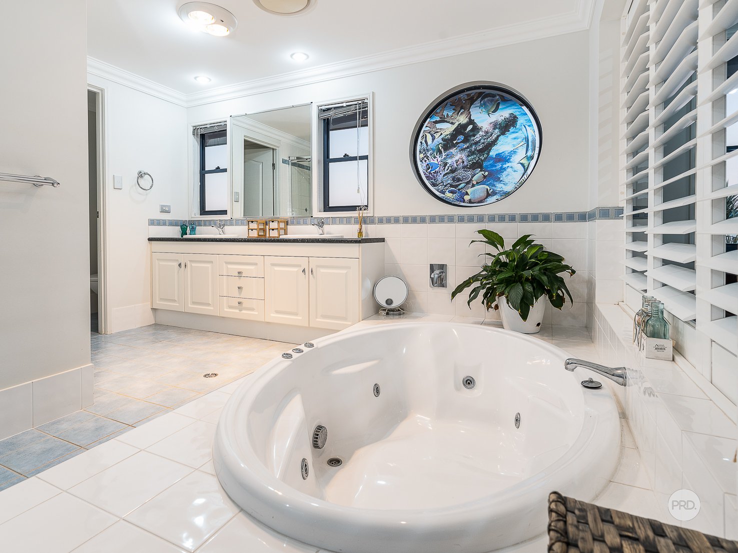 111 SCHOOL OF ARTS Road REDLAND BAY 31