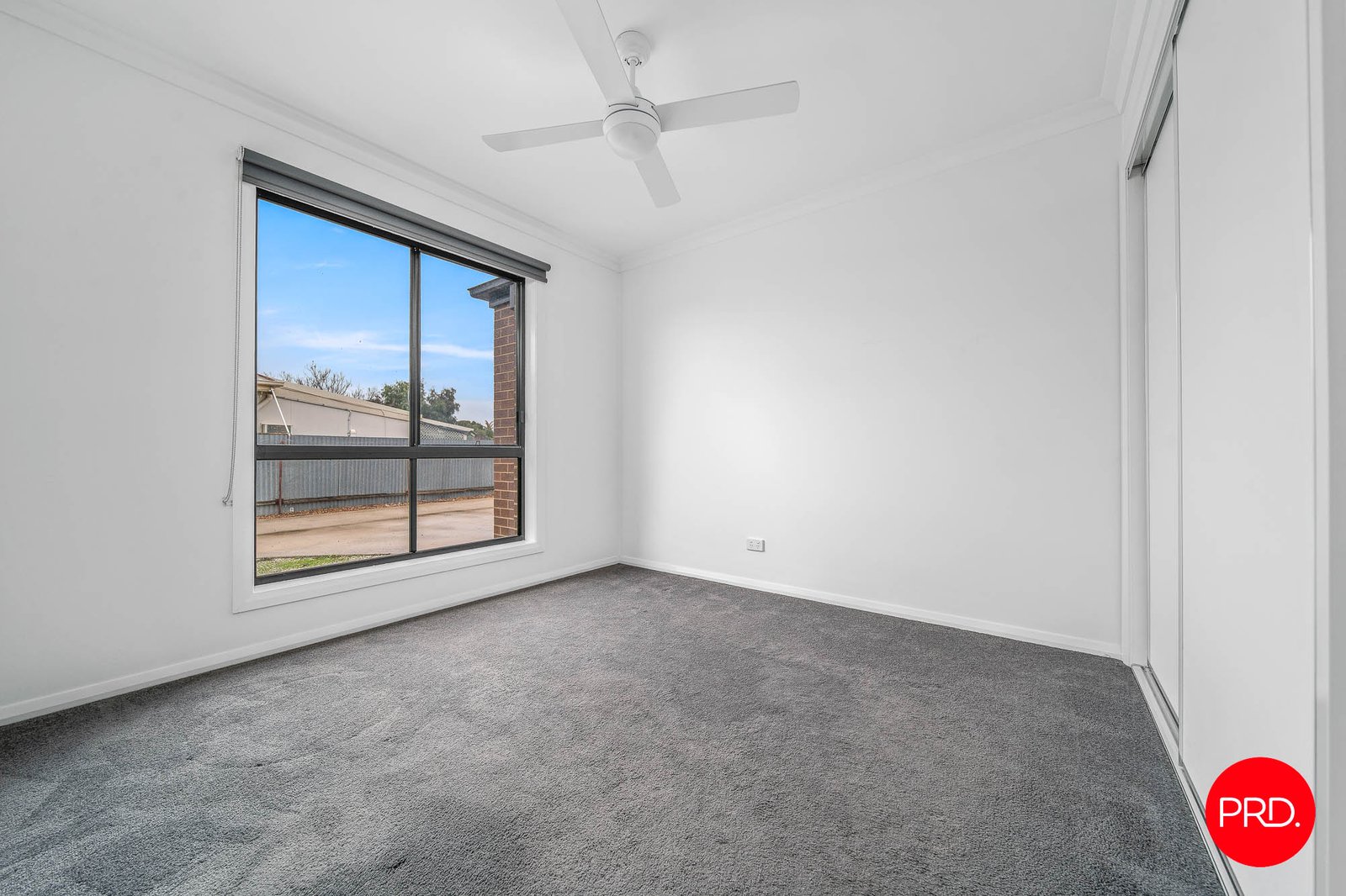 1/11 Semmens Street LONG GULLY 7