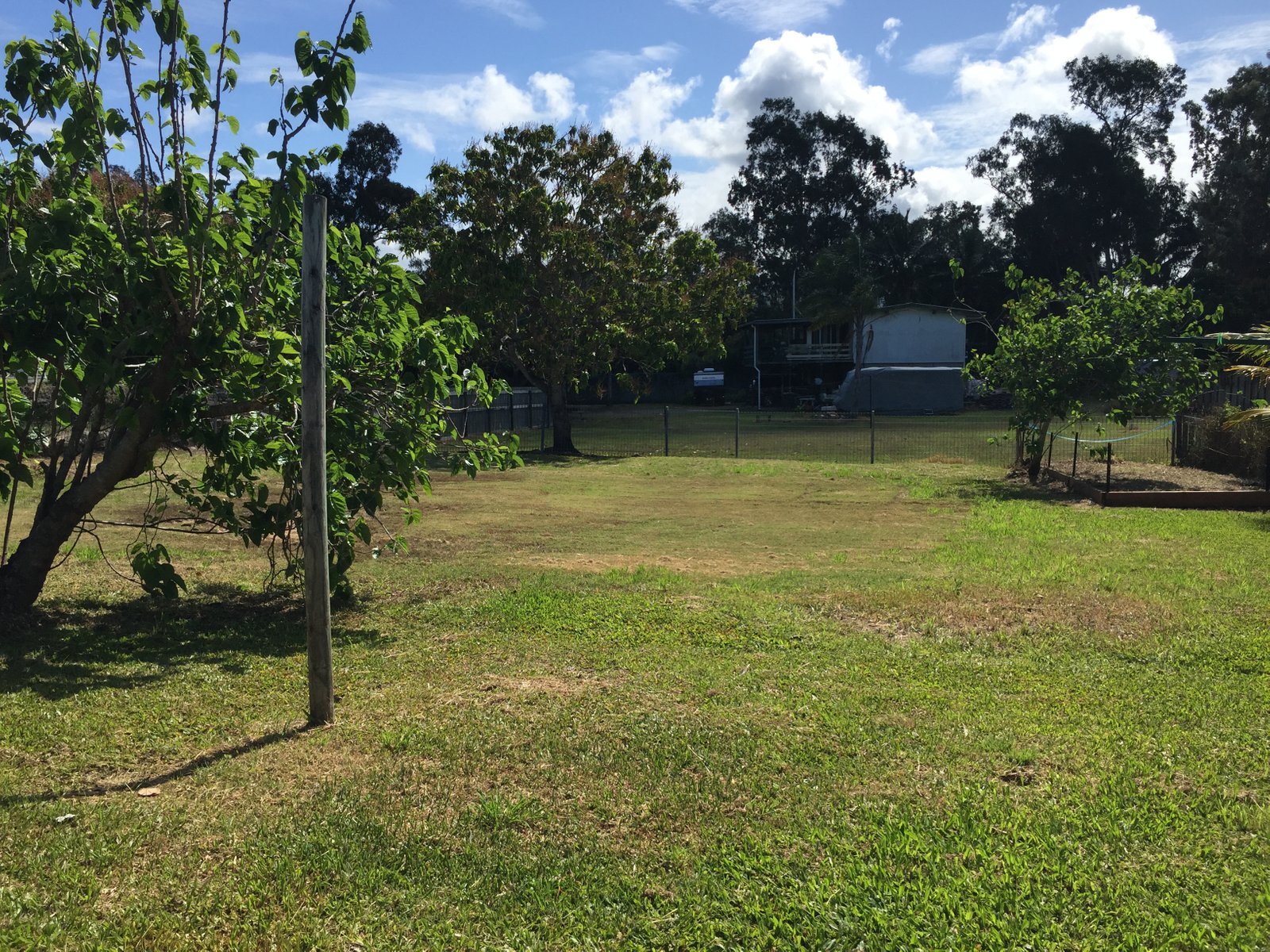 111 Shute Harbour Road CANNONVALE 12