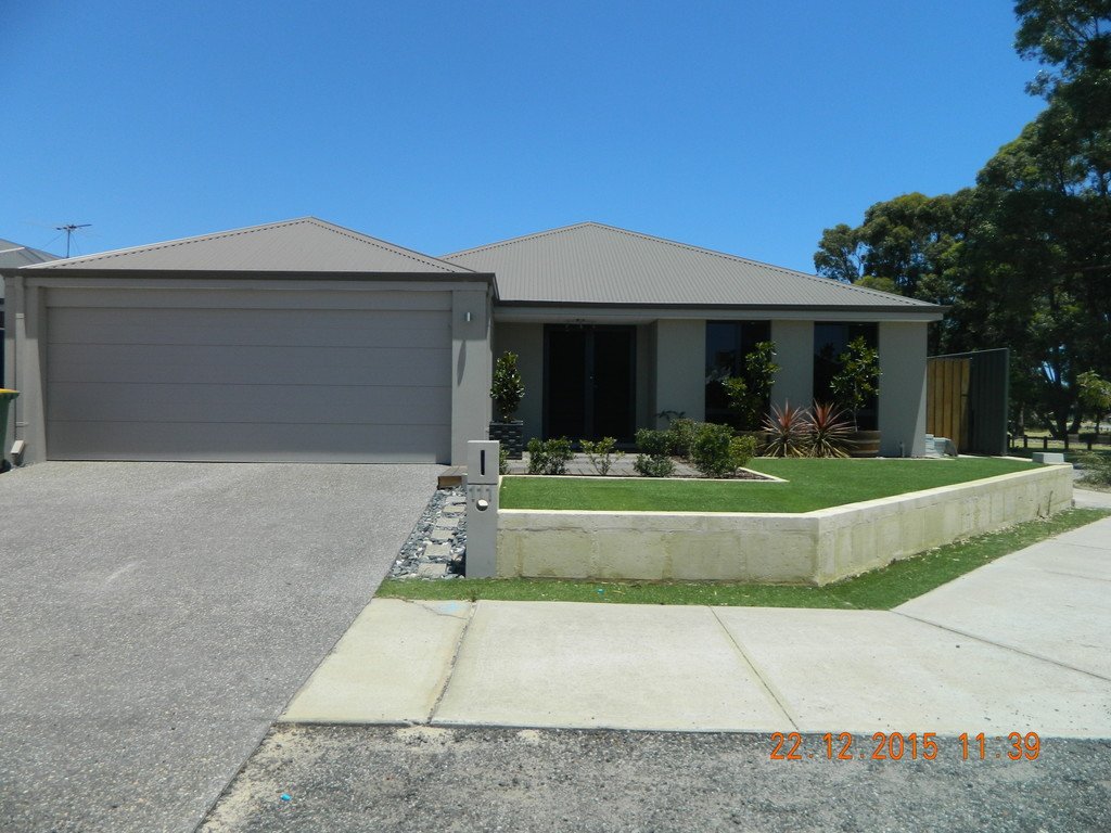 111 Smirk Road BALDIVIS 1