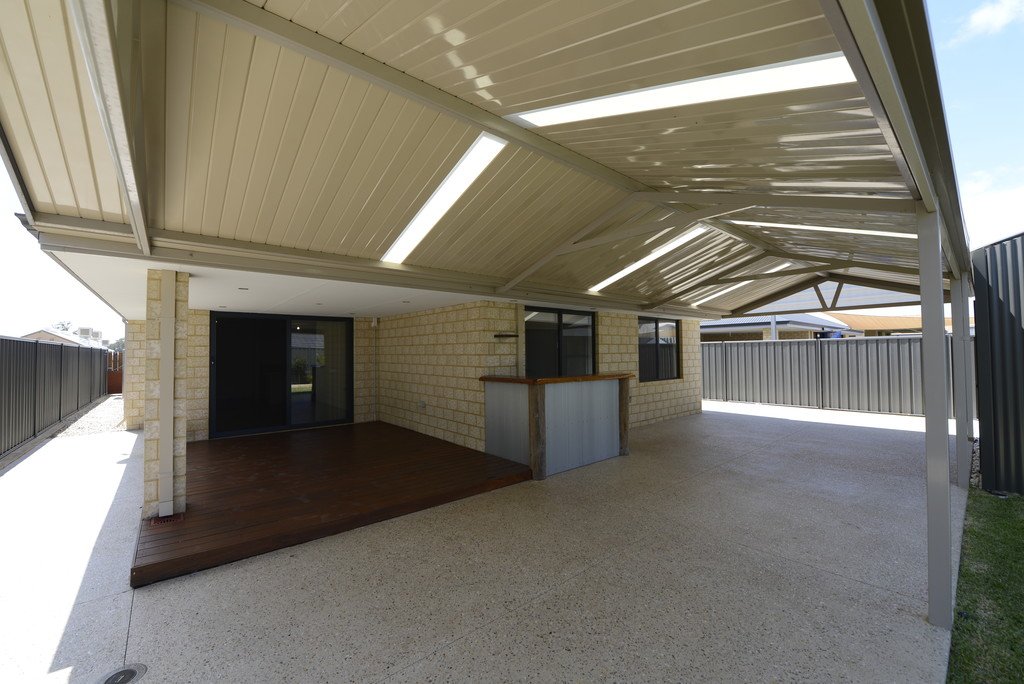 111 Smirk Road BALDIVIS 9