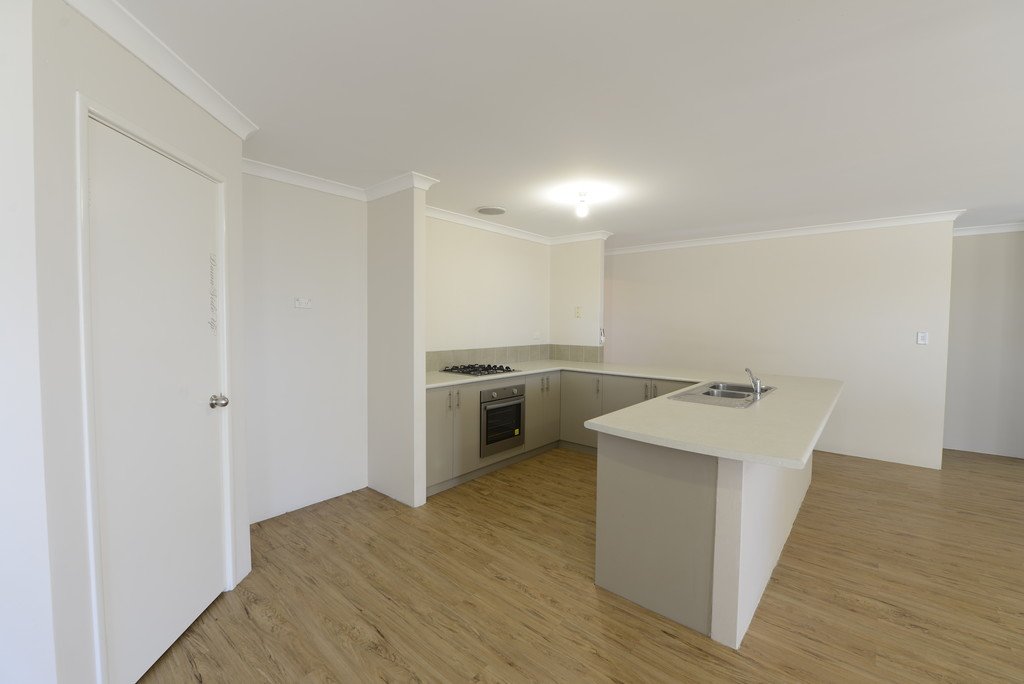 111 Smirk Road BALDIVIS 16