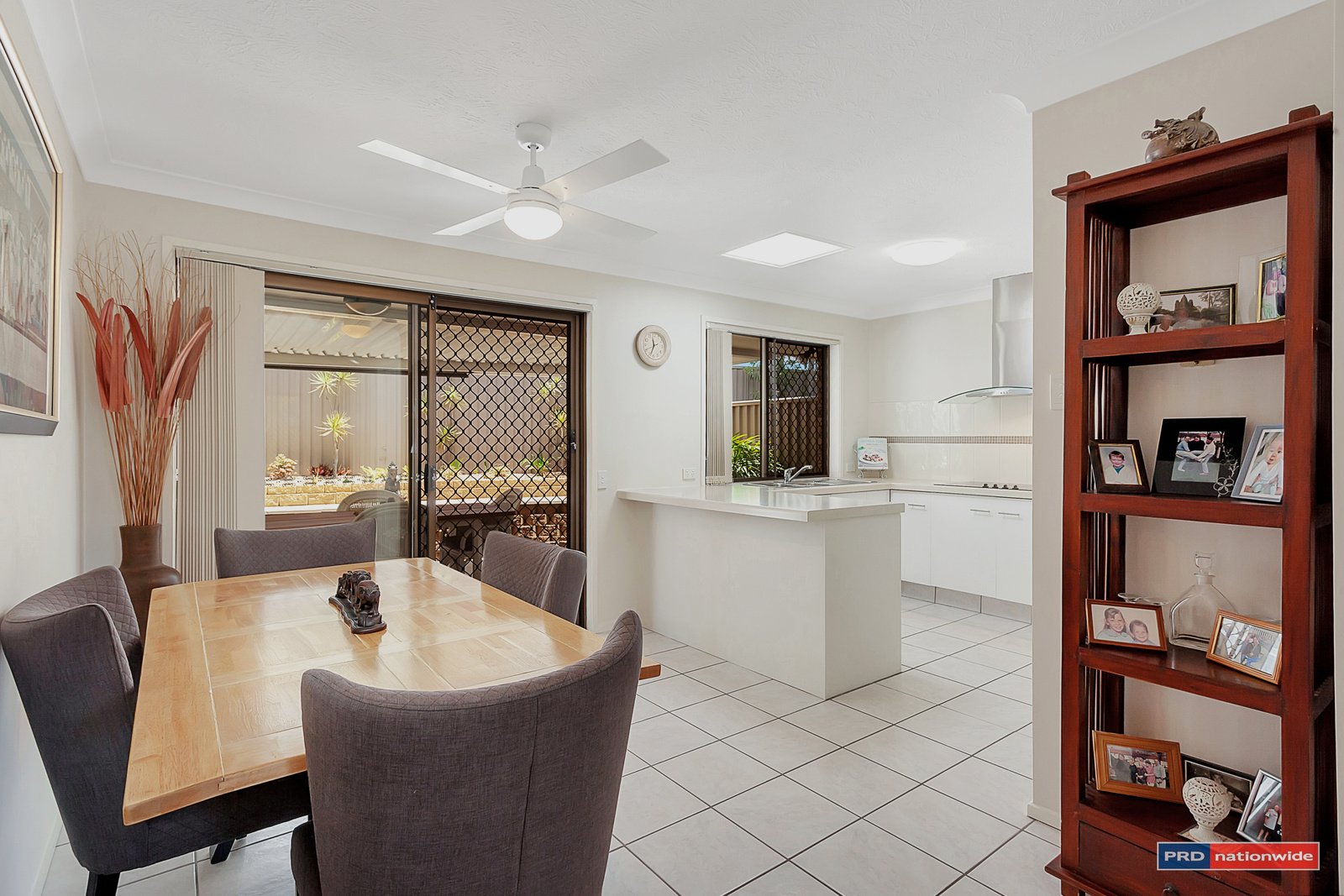 1/11 Snowgum Court BURLEIGH WATERS 4