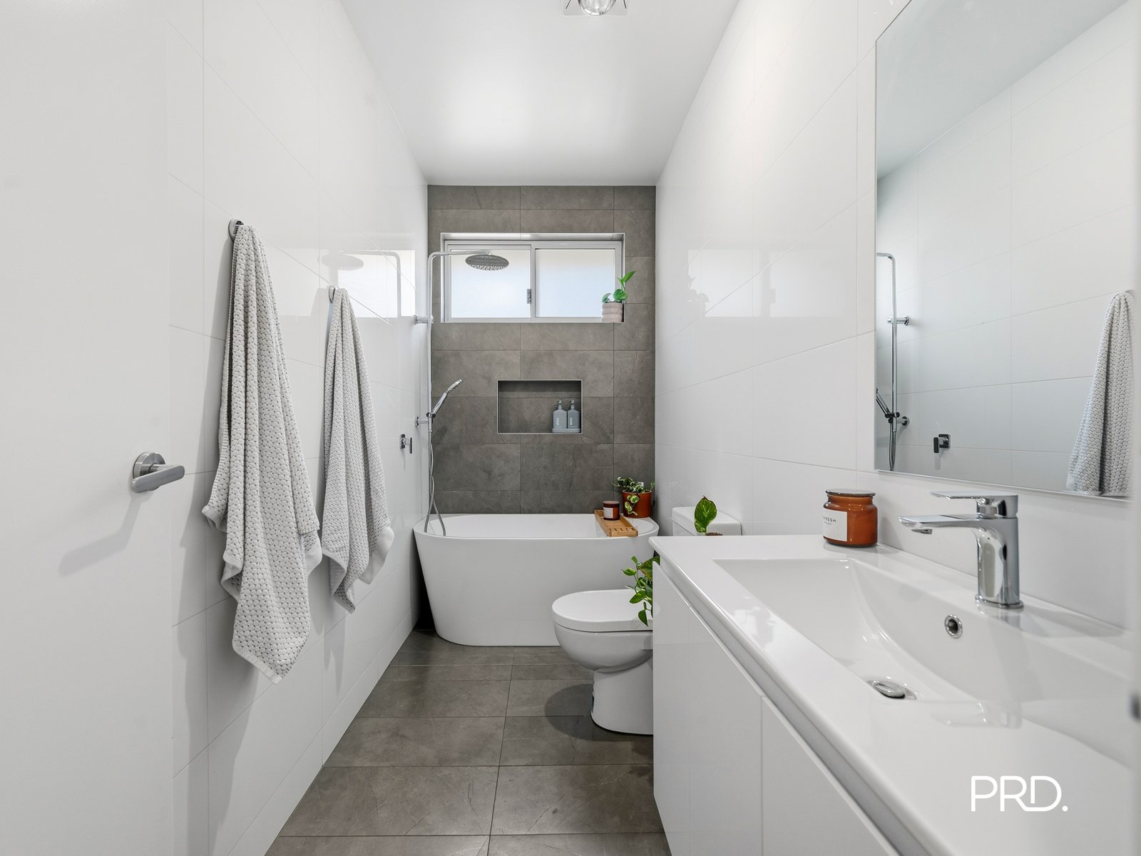 1/11 Sunset Avenue SOUTH PENRITH 11