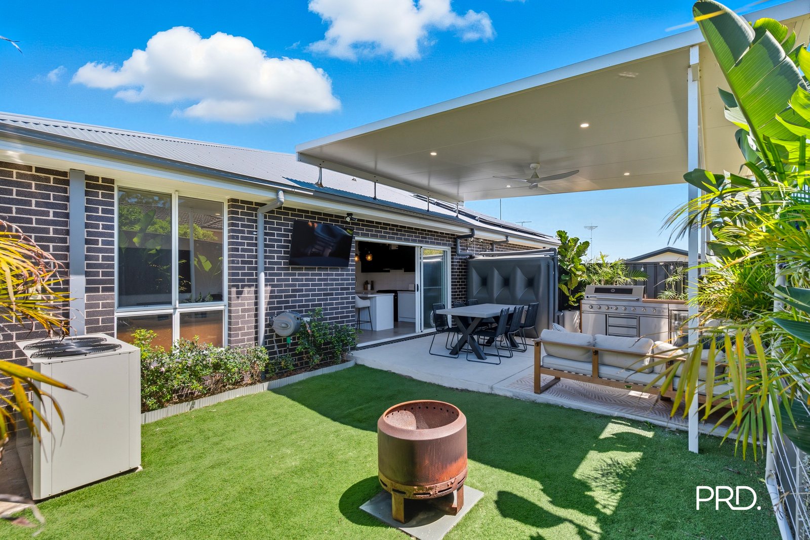 1/11 Sunset Avenue SOUTH PENRITH 14