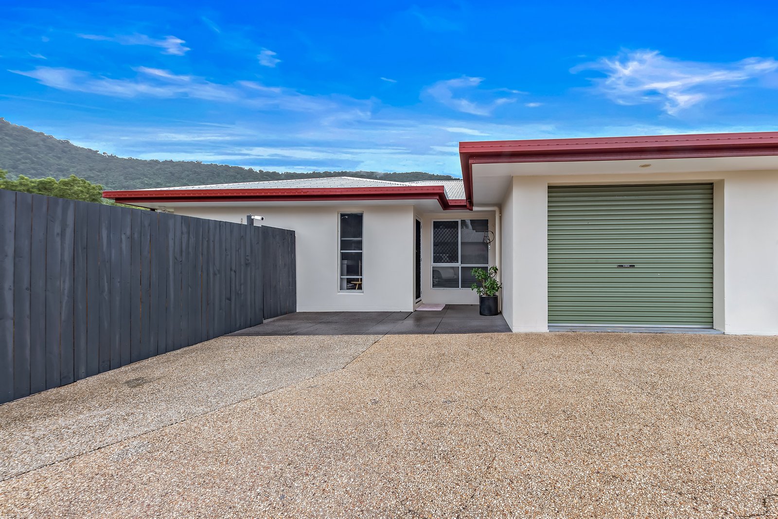 1/11 Sunset Drive JUBILEE POCKET 12