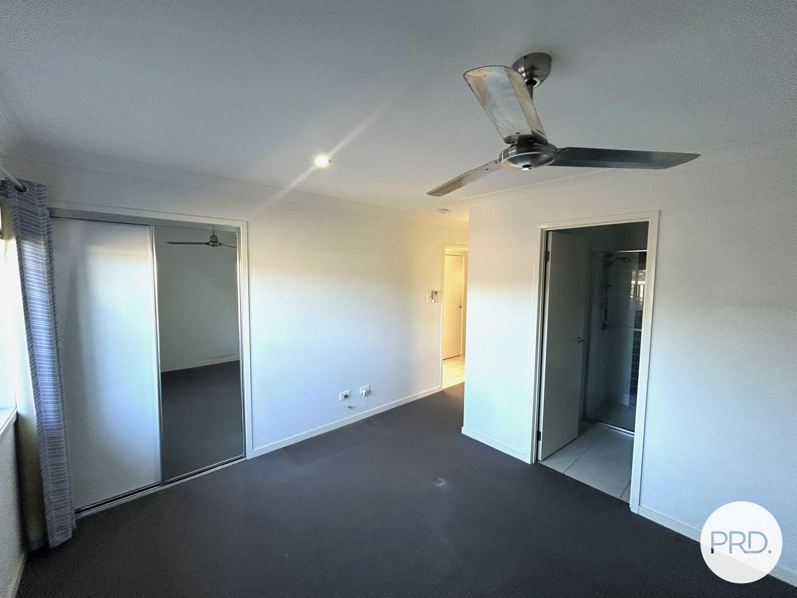 1/11 Wabby Street BOYNE ISLAND 5