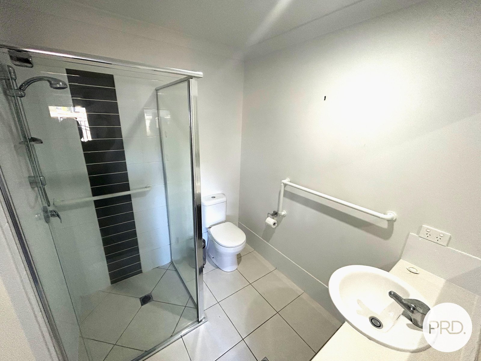 1/11 Wabby Street BOYNE ISLAND 6