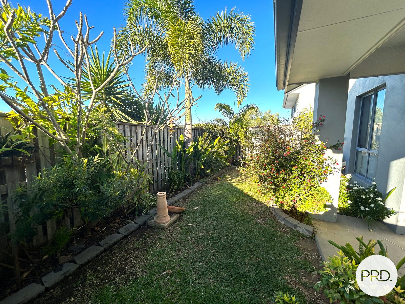 1/11 Wabby Street BOYNE ISLAND 17