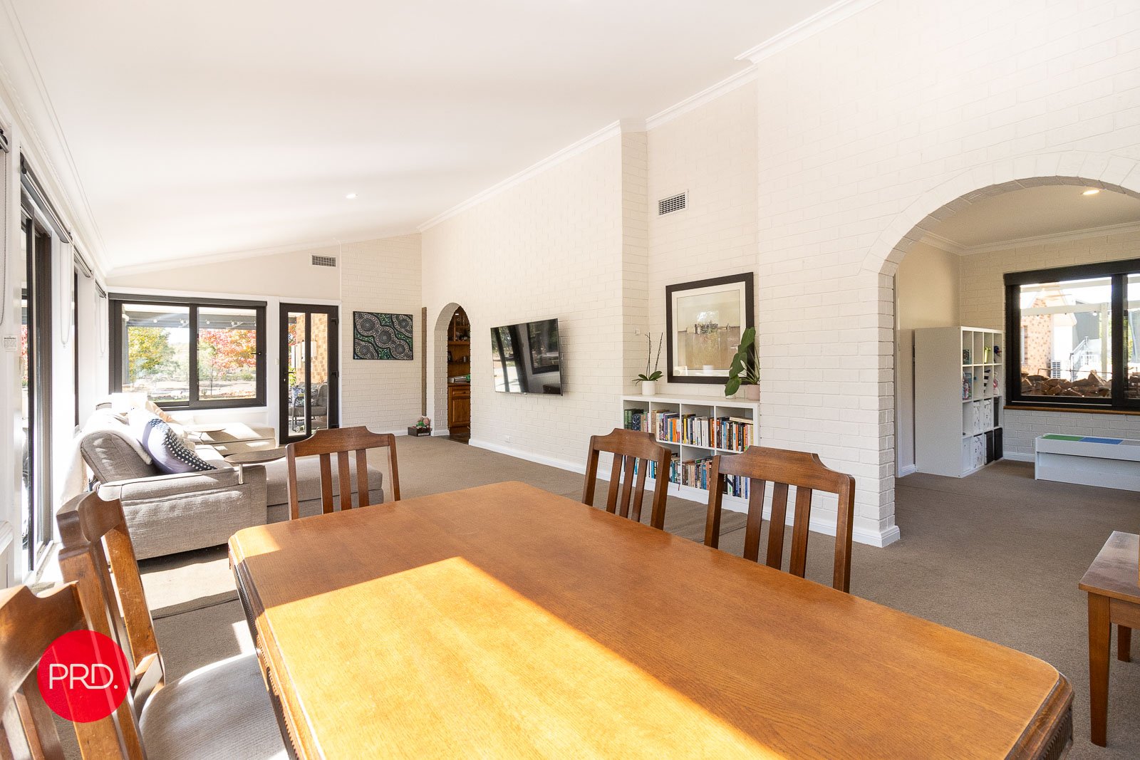 111 Weeroona Drive WAMBOIN 2