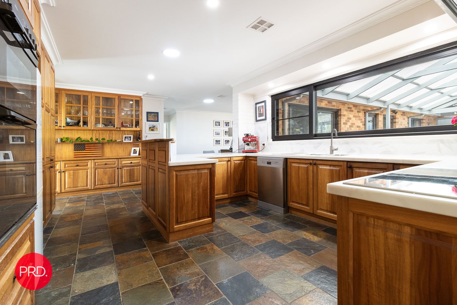 111 Weeroona Drive WAMBOIN 4