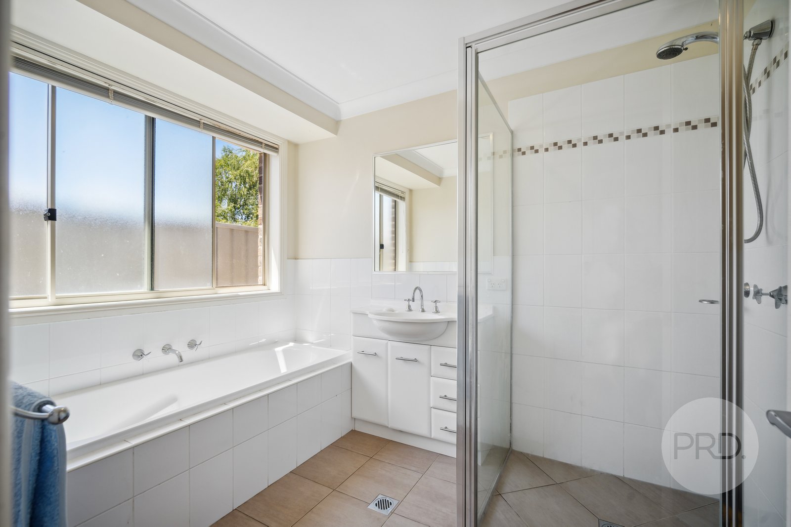 111 Whitebox Circuit THURGOONA 11