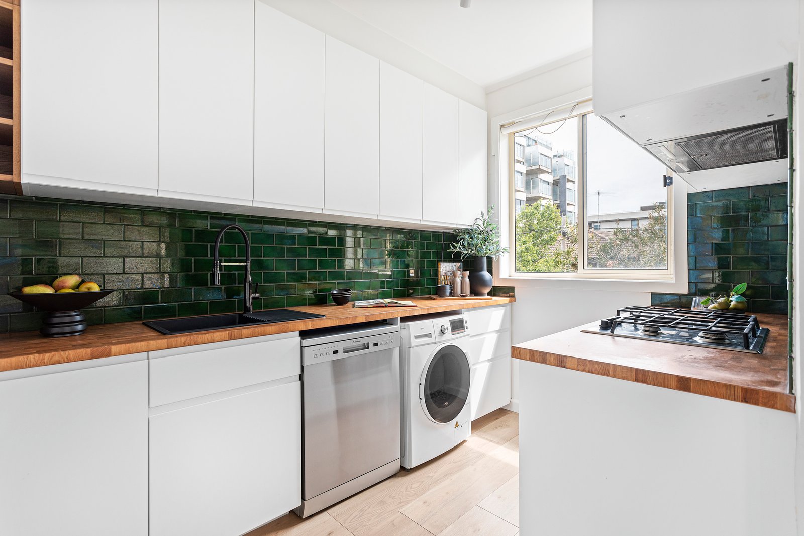 Real Estate and Property in 11/1 Yorston Court, Elsternwick, VIC