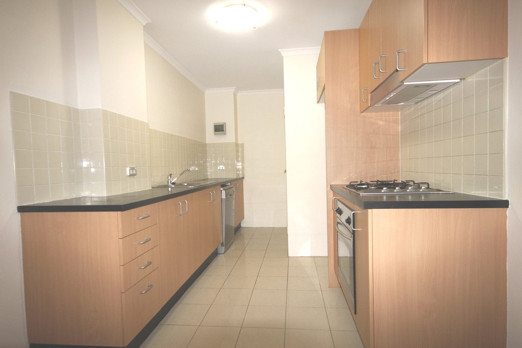 11/10-12 Belgrave Street KOGARAH 2