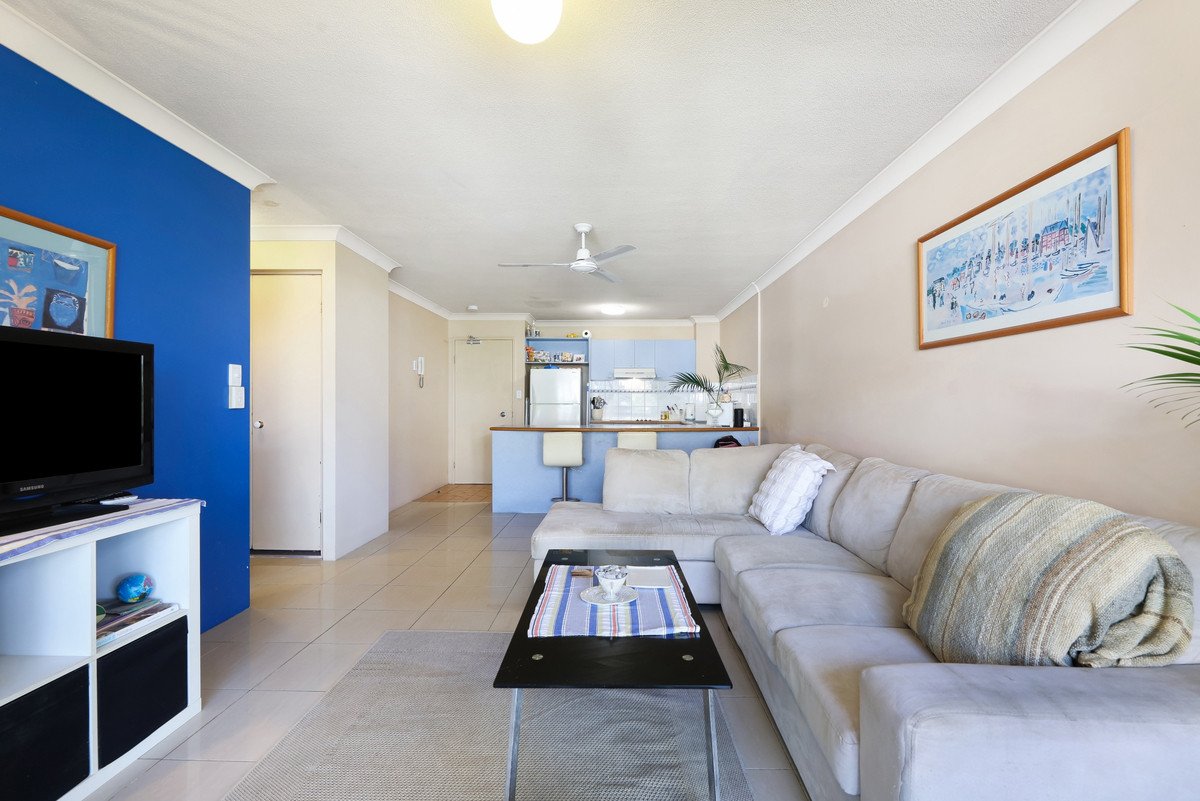 11/10-16 Genoa Street Surfers Paradise 7