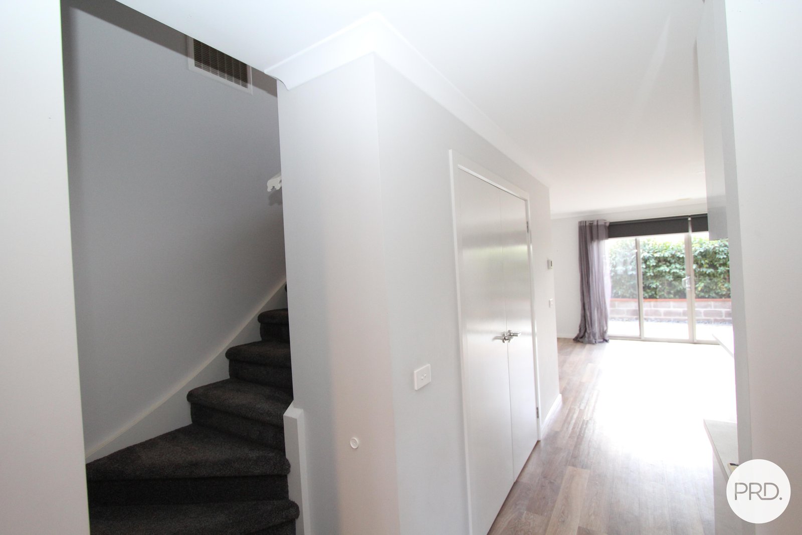 1/110 Brougham Street SOLDIERS HILL 8