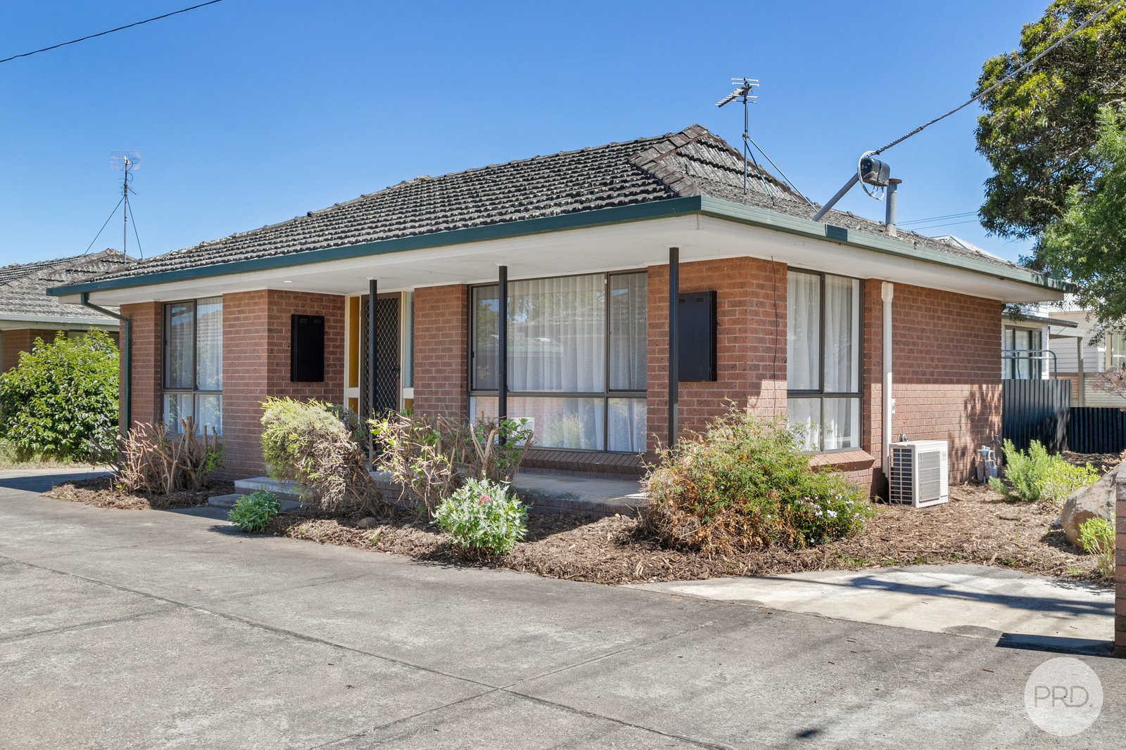 1/110 Grant Street SEBASTOPOL 1
