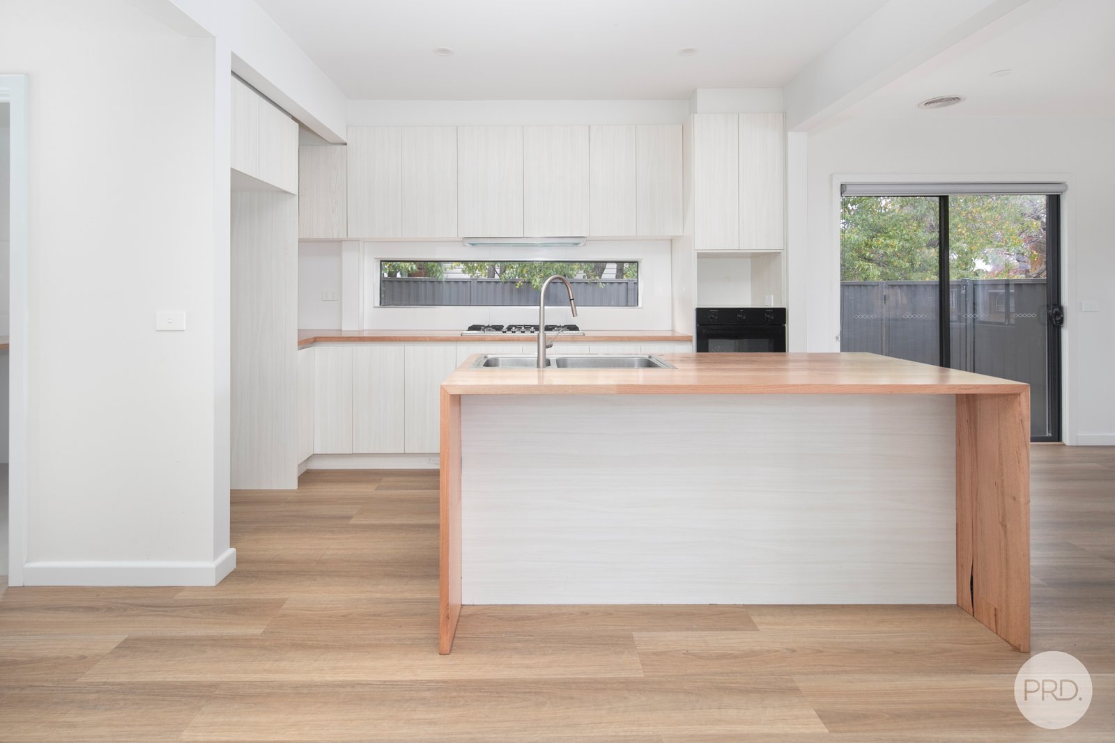 1/110 Leith Street REDAN 4