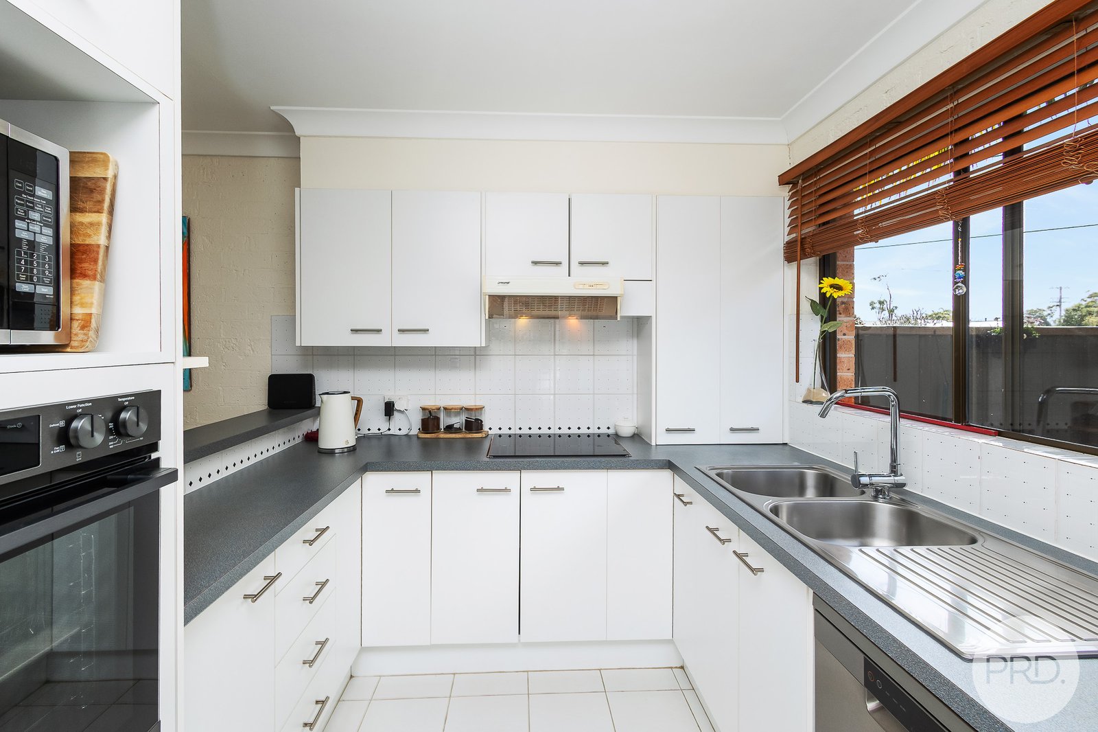 1/110 Tomaree Road SHOAL BAY 4