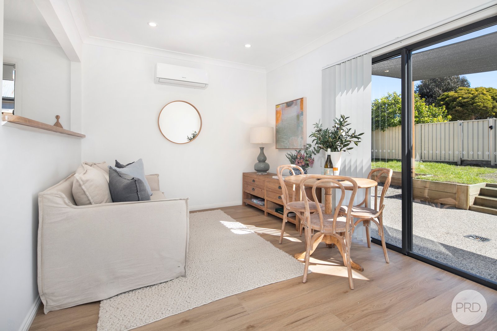 1/110 Yarrowee Parade REDAN 6