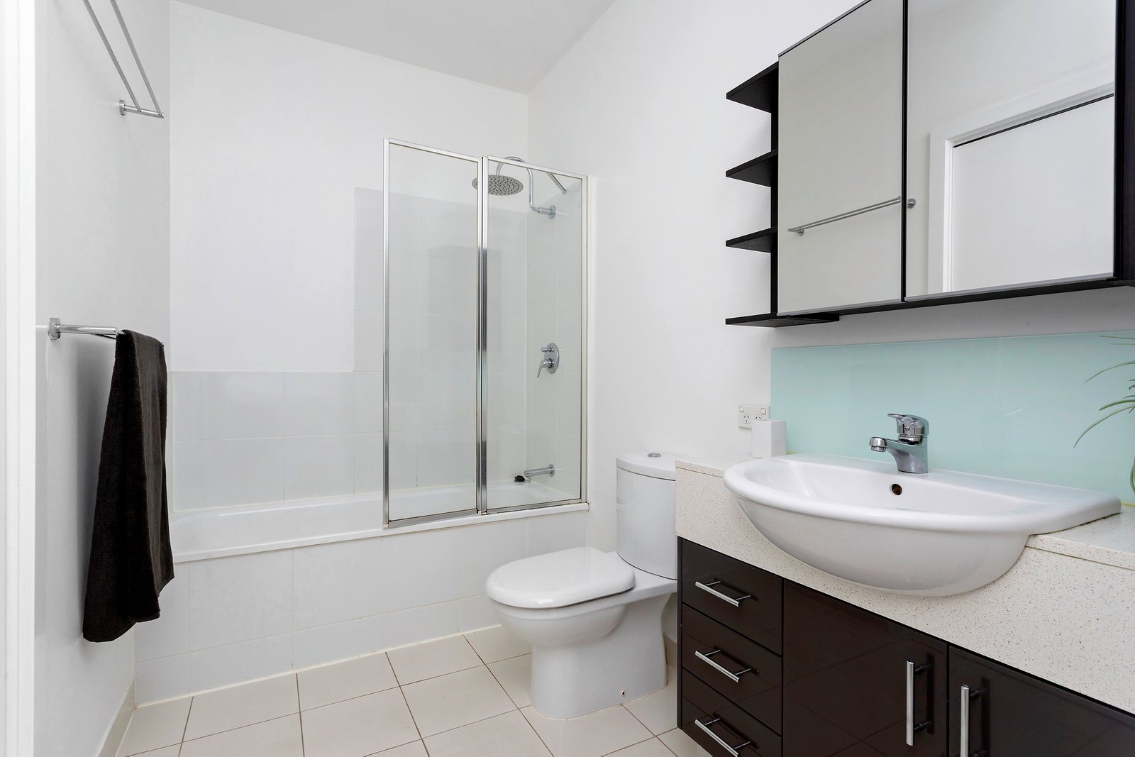 Real Estate and Property in 11/101-103 Orrong Crescent, Caulfield North, VIC