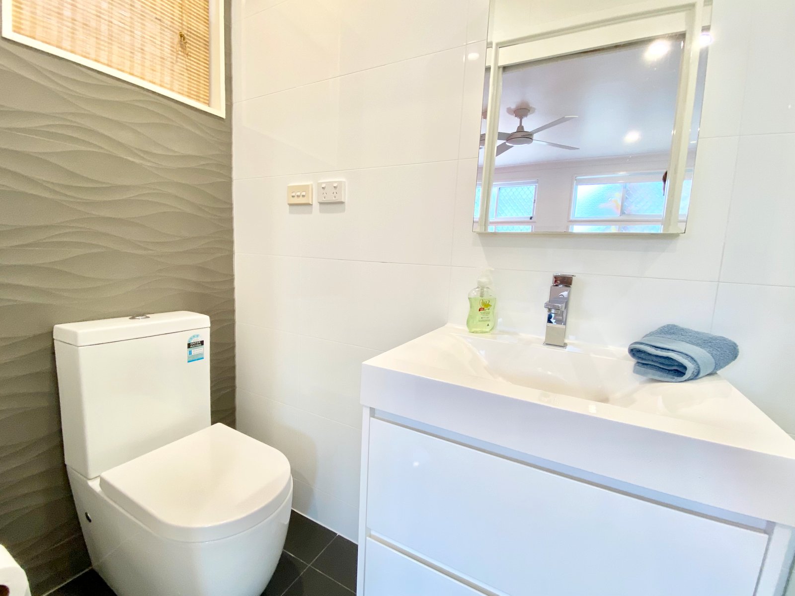 11/106 Shoal Bay Road NELSON BAY 16