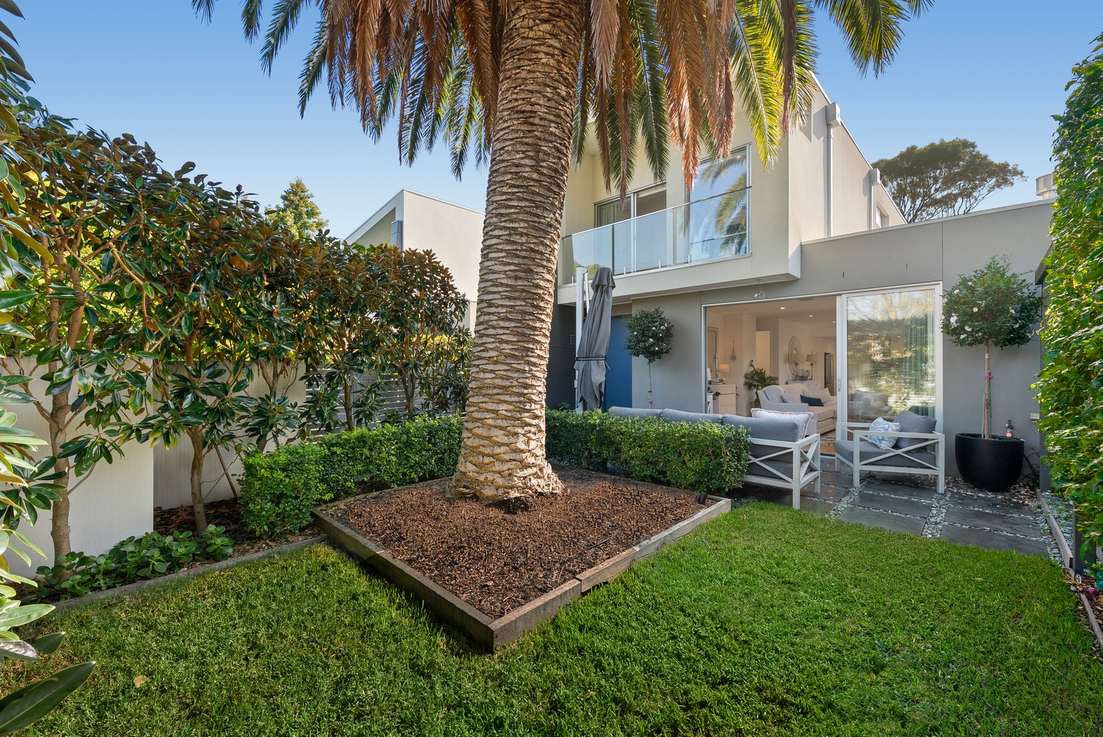 Gallery: 1/111 Bay Road
