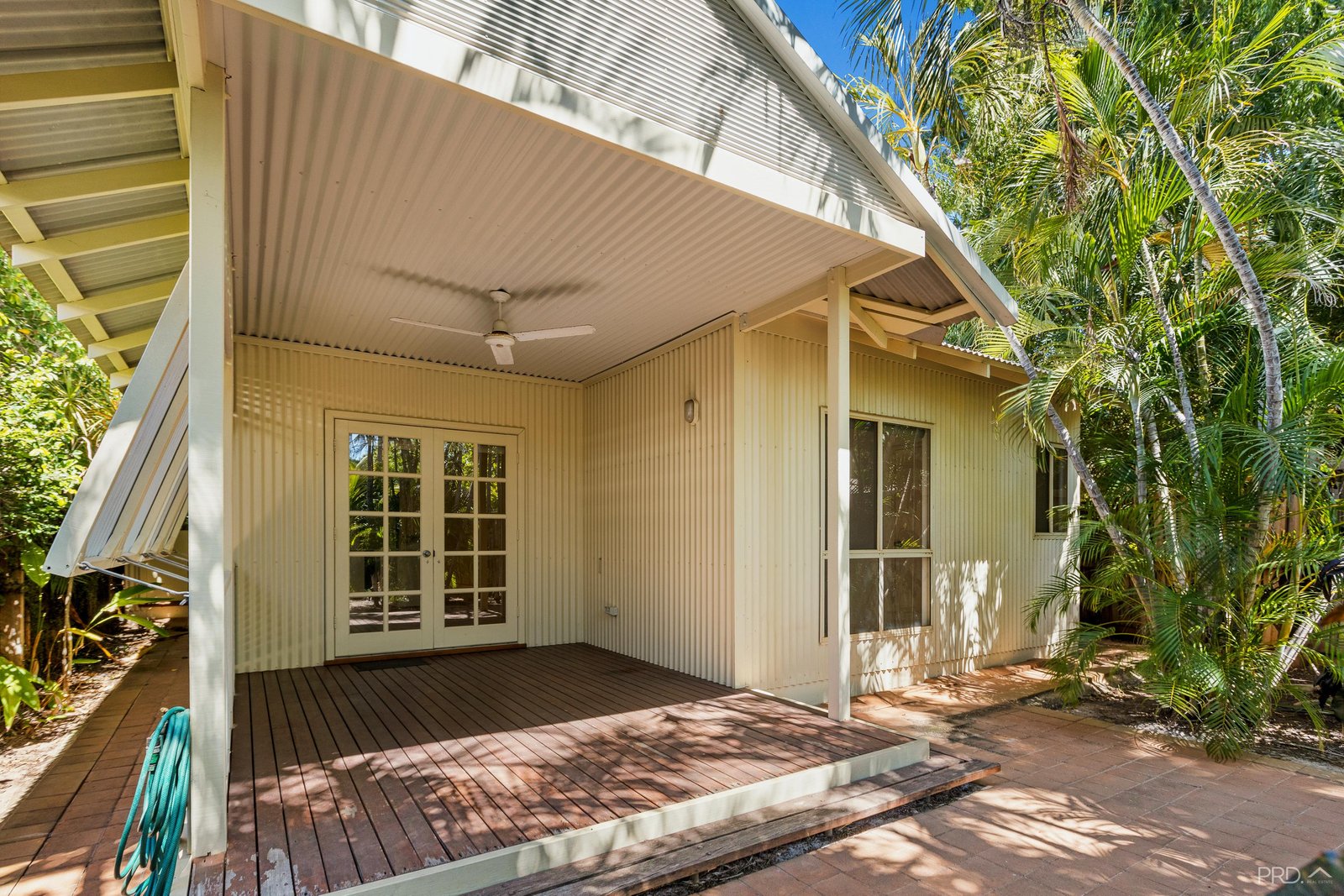 11/11 Challenor Drive CABLE BEACH 2