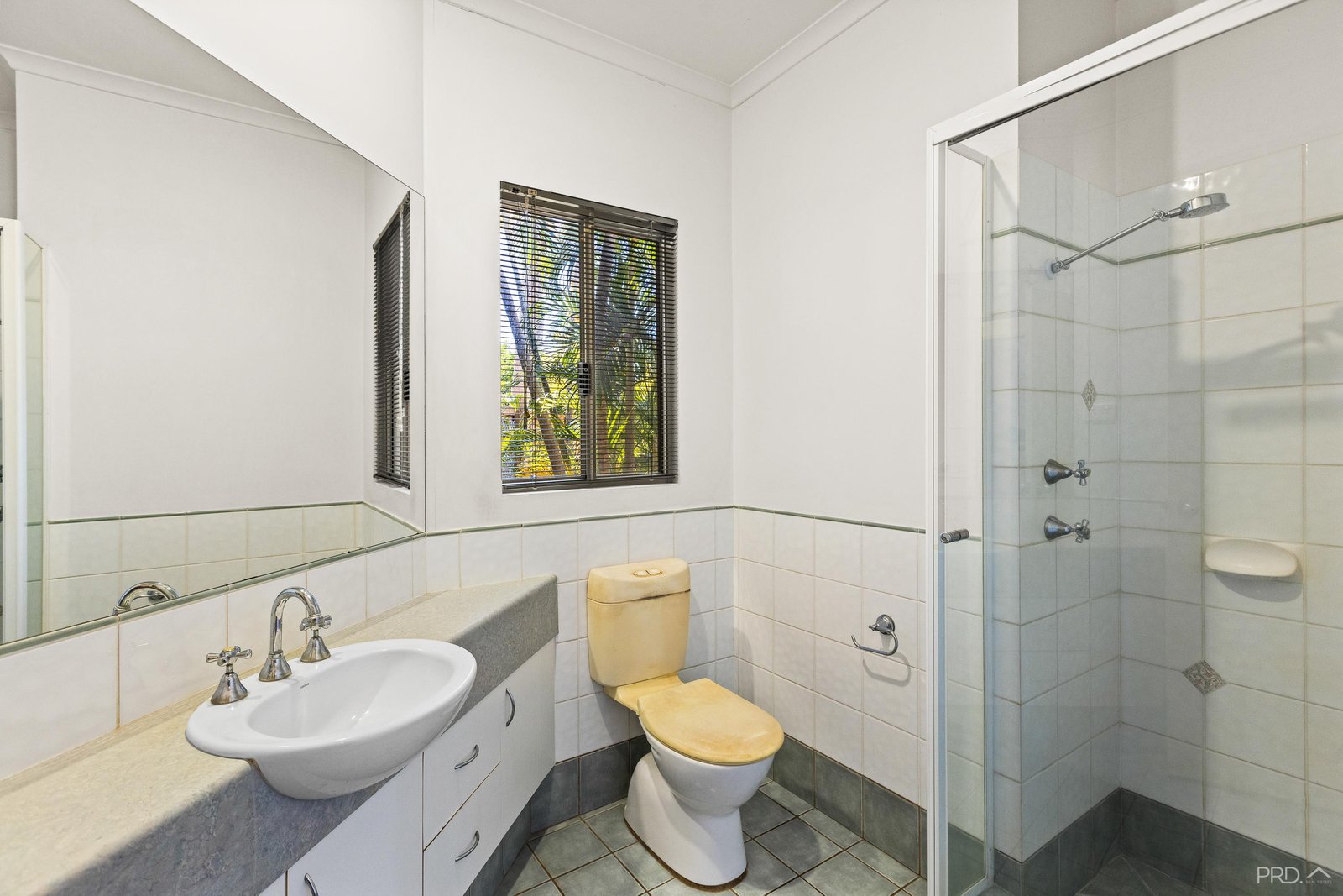 11/11 Challenor Drive CABLE BEACH 21