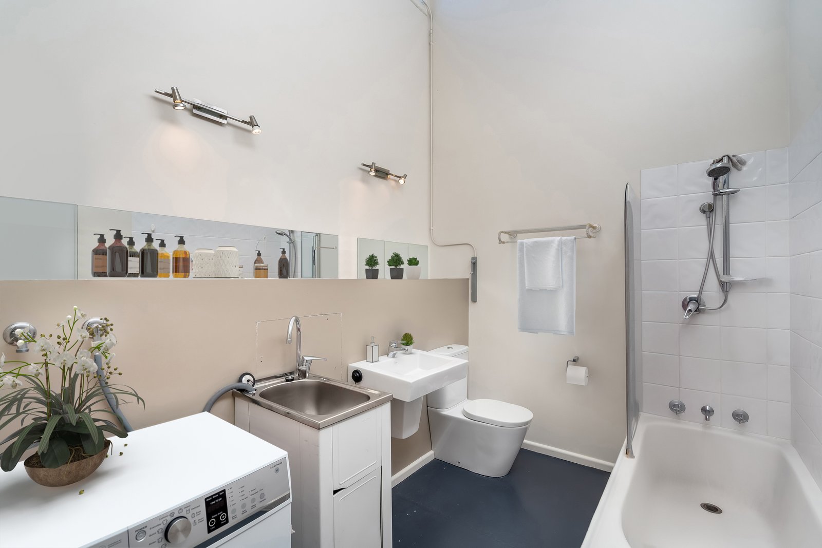 1/111 Hill Street WEST HOBART 5