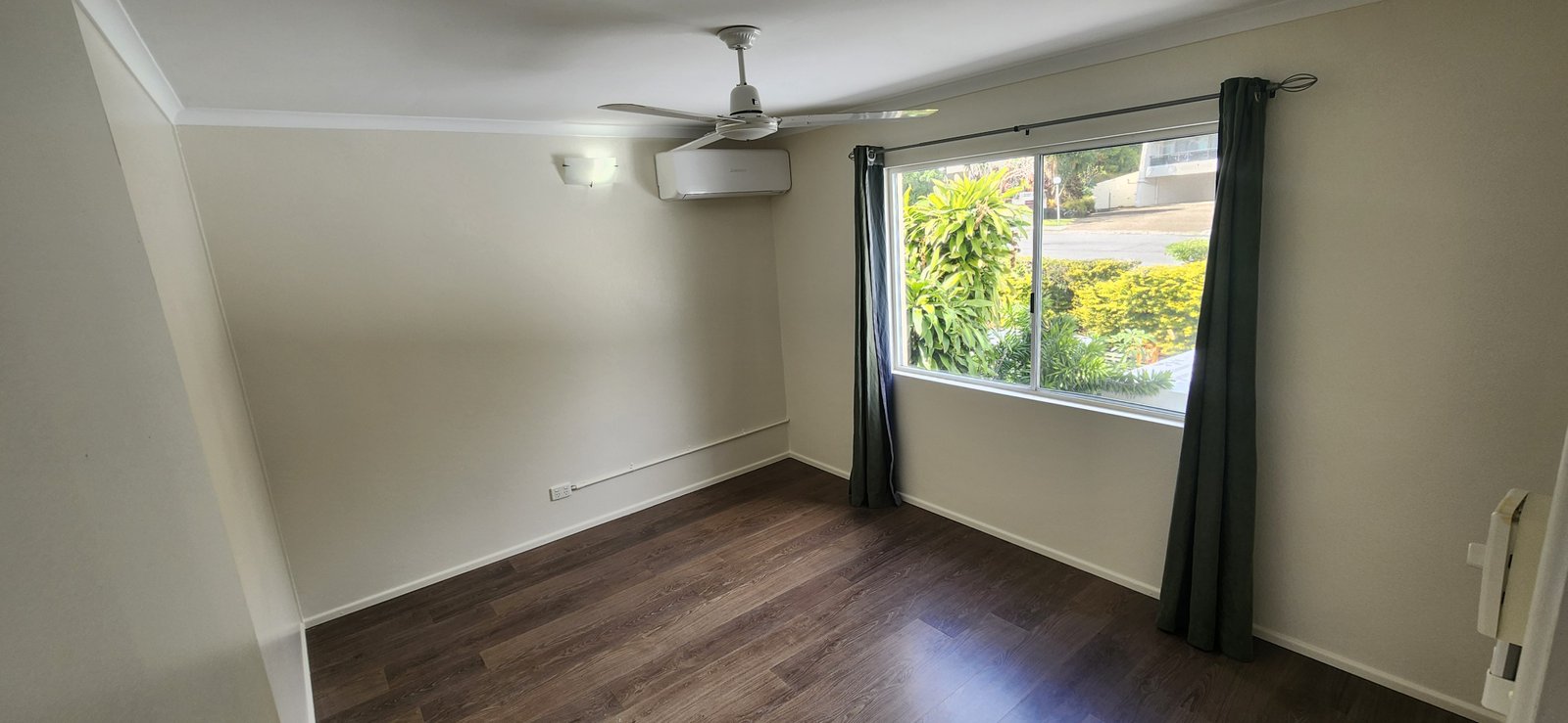 11/11 Island Drive CANNONVALE 4