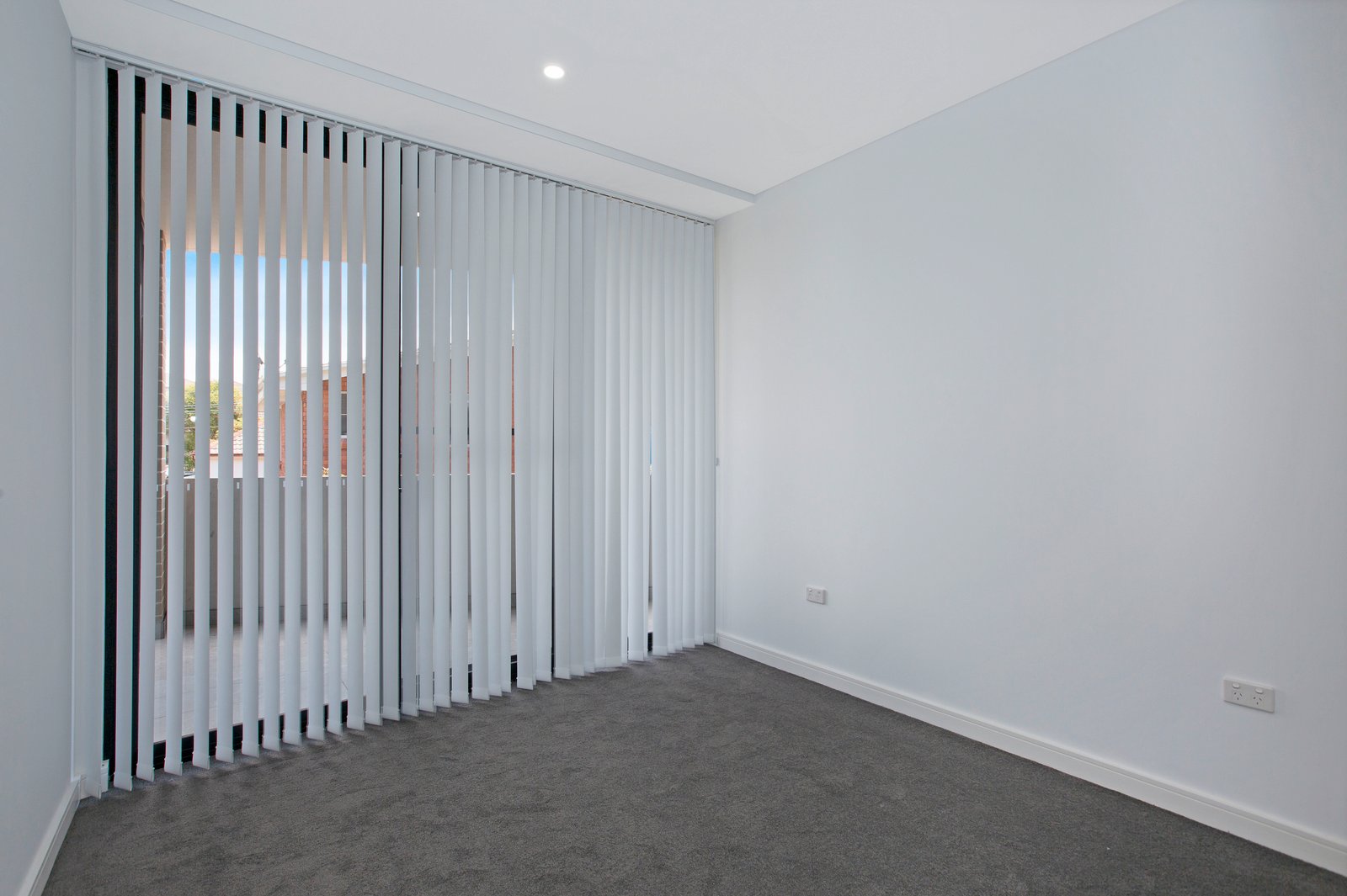 111/10 Beaumont Street CAMPSIE 5