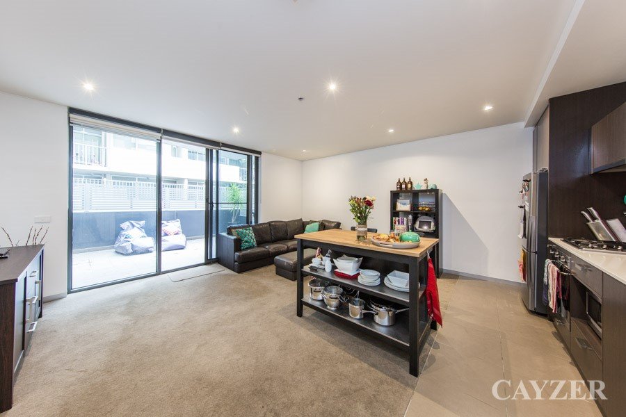 Gallery: 111/105 Nott Street