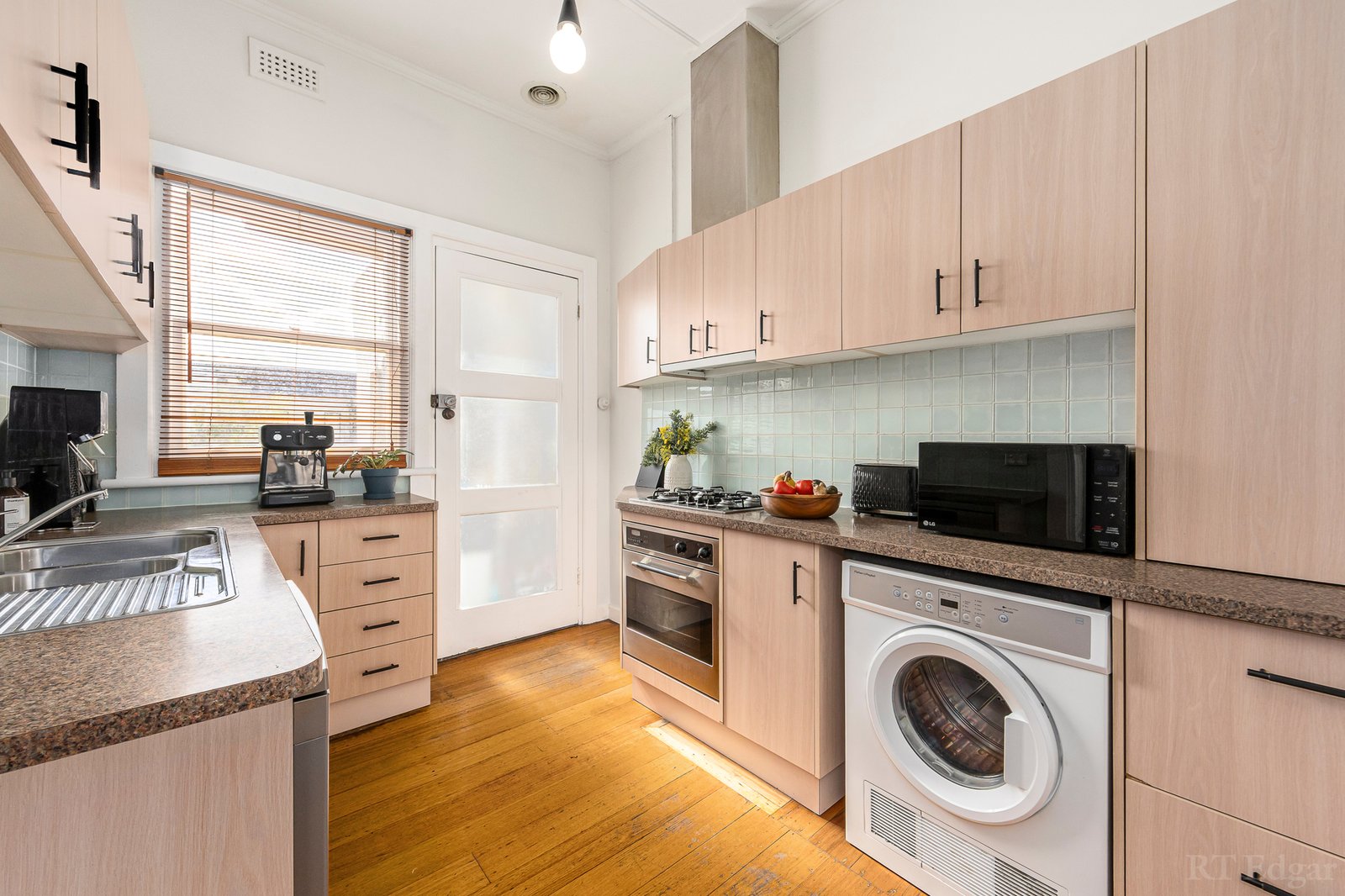 Real Estate and Property in 1/1111 Malvern Road, Toorak, VIC