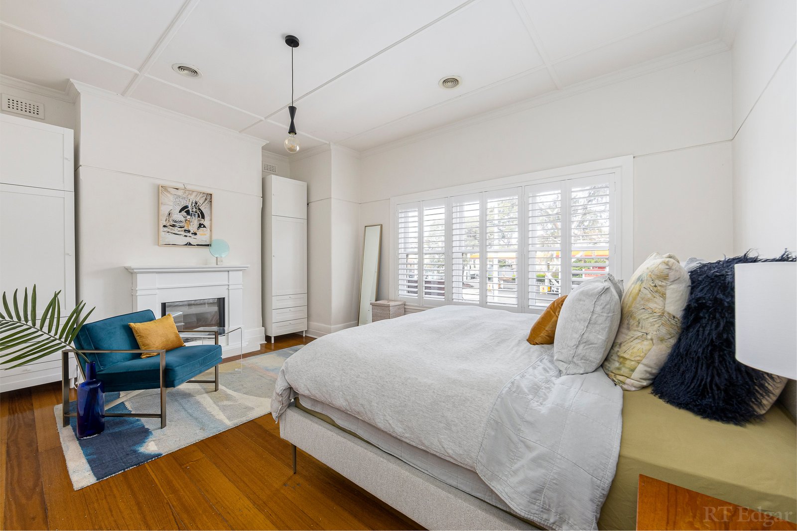 Real Estate and Property in 1/1111 Malvern Road, Toorak, VIC