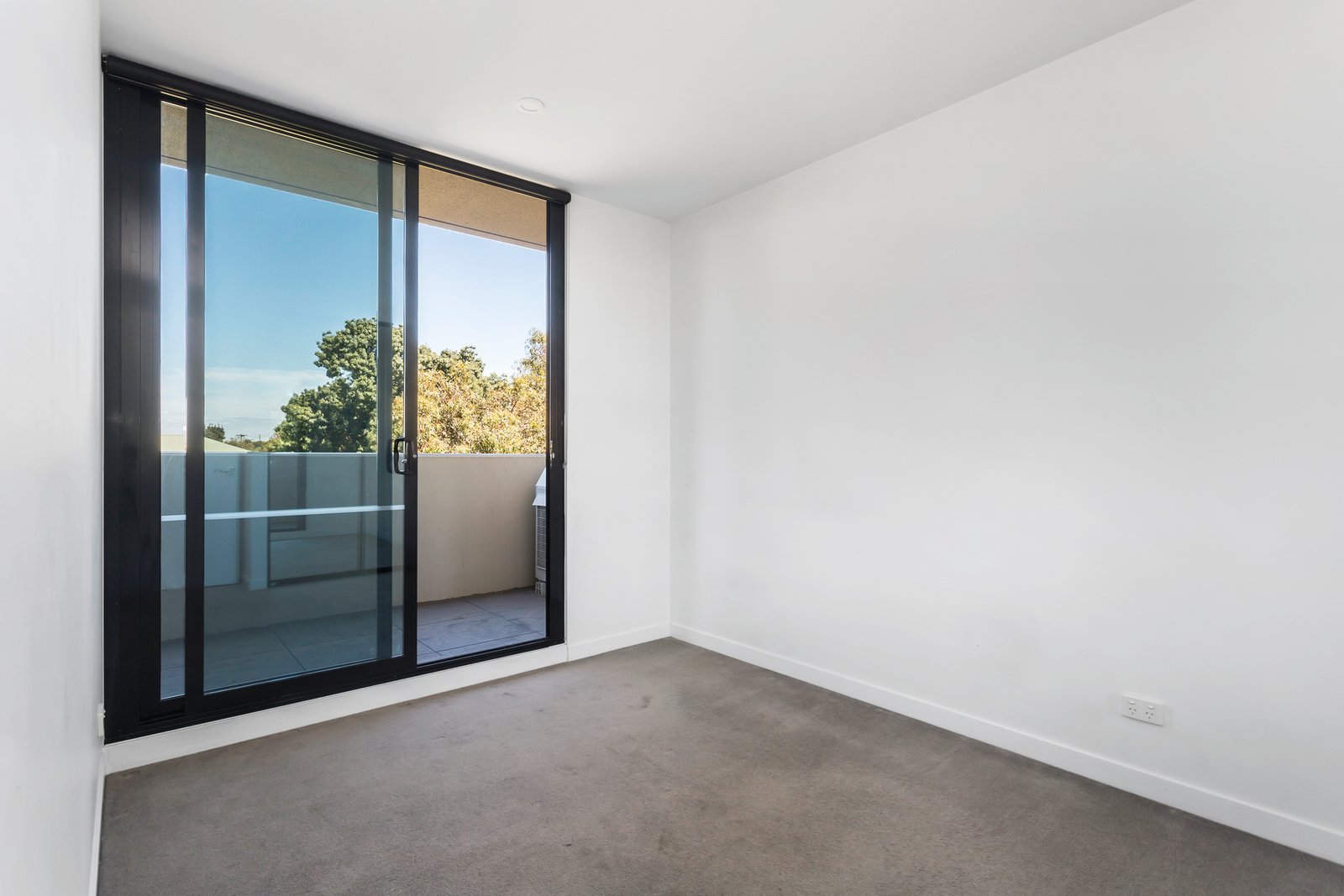 Gallery: 111/125 Francis Street