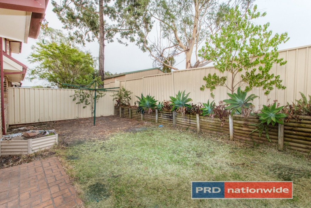 11/113 The Lakes Drive GLENMORE PARK 14