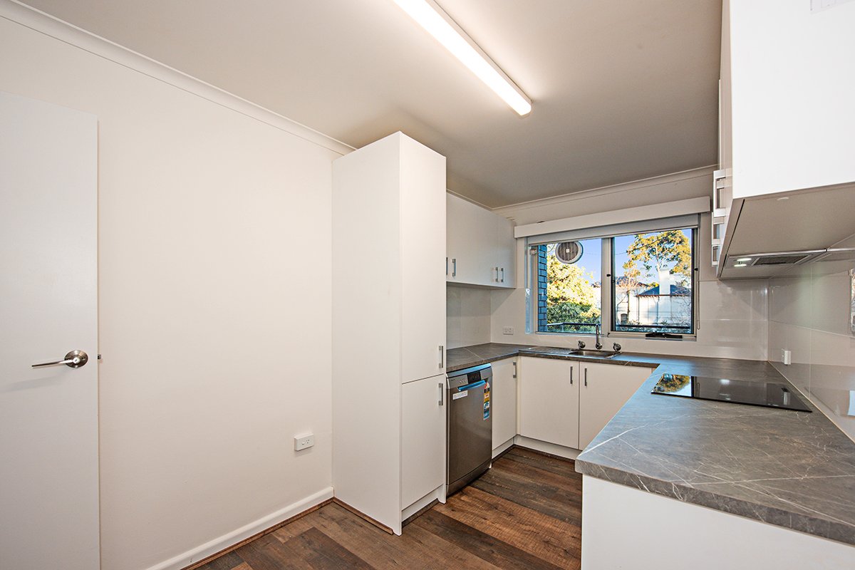 Gallery: 11/115 Alma Road