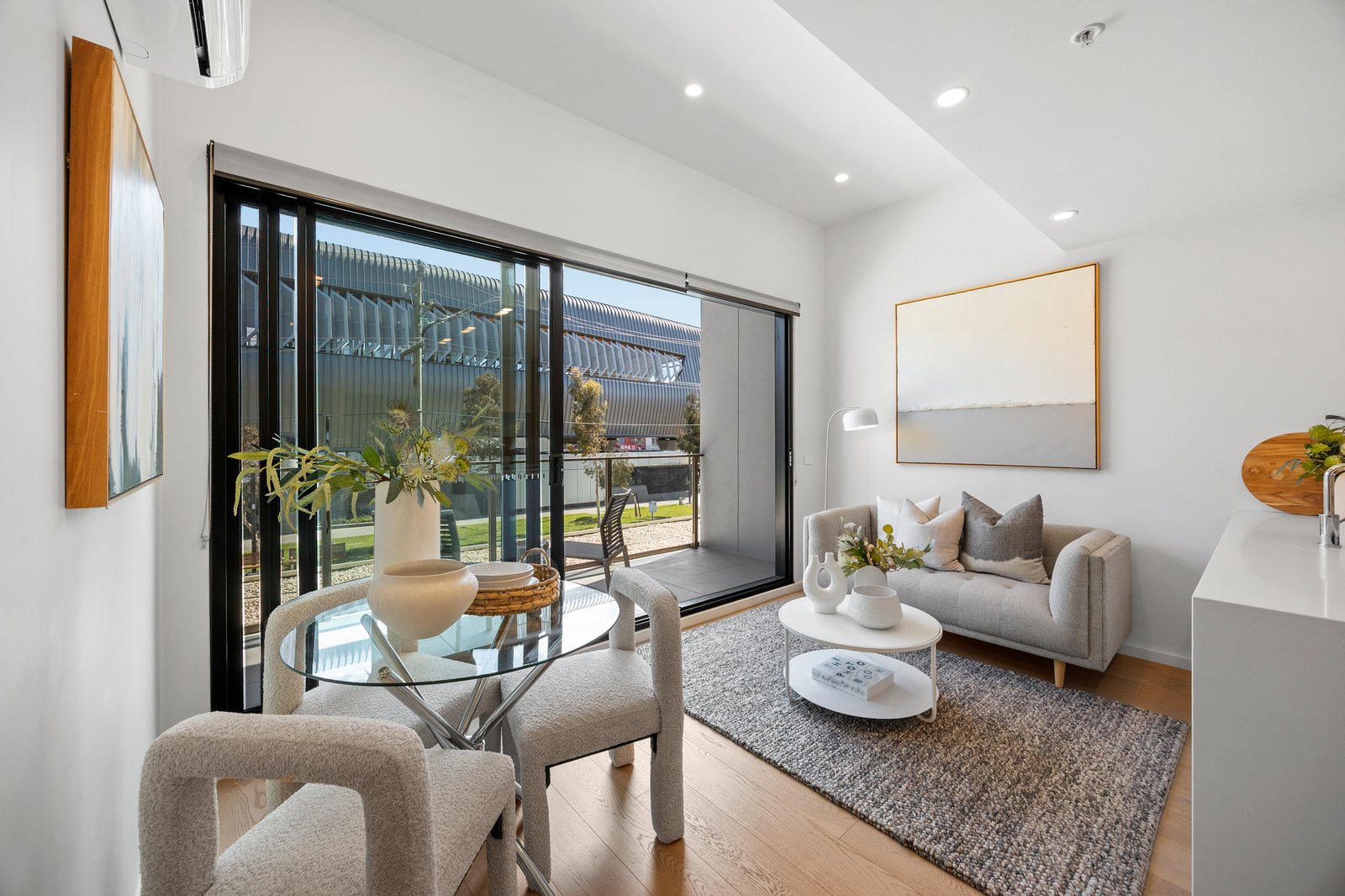 Gallery: 111/16 Woorayl Street